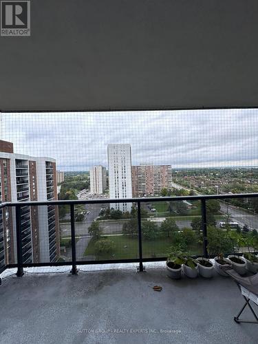 1810 - 21 Knightsbridge Road, Brampton, ON - Outdoor