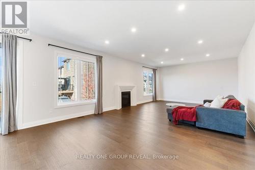 1054 Rippingale Trail, Peterborough, ON - Indoor