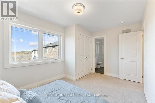 1054 Rippingale Trail, Peterborough, ON - Indoor Photo Showing Bedroom