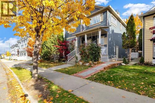 393 Mccarren Avenue, Kelowna, BC - Outdoor With Facade