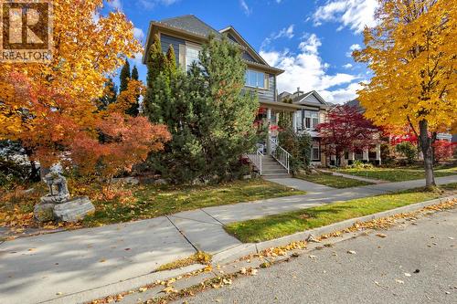 393 Mccarren Avenue, Kelowna, BC - Outdoor