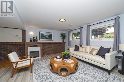 260 8Th A Avenue E, Owen Sound, ON - Indoor Photo Showing Living Room With Fireplace