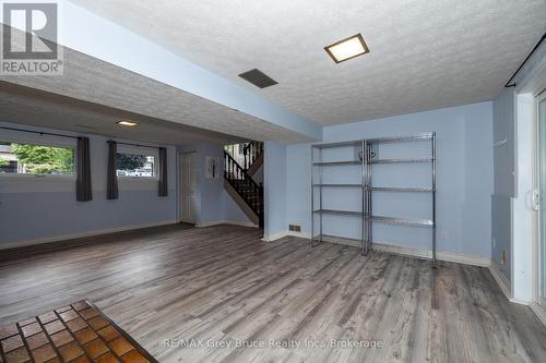 260 8Th A Avenue E, Owen Sound, ON - Indoor Photo Showing Other Room