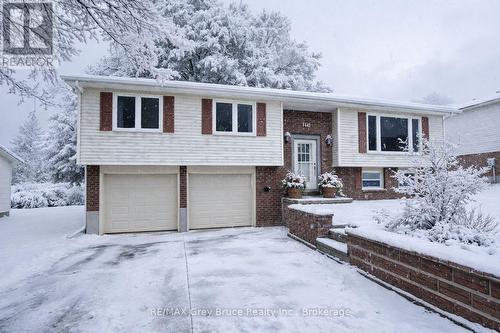 260 8TH A AVENUE E  Owen Sound, ON N4K 6L2