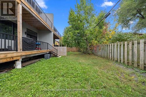 562 Queen Mary Street, Ottawa, ON - Outdoor With Deck Patio Veranda