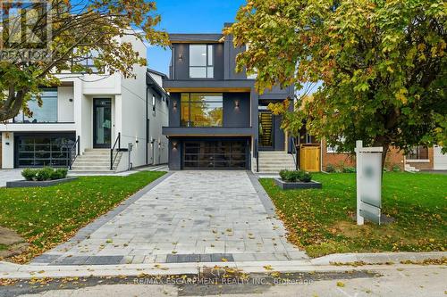 957 Halliday Avenue, Mississauga, ON - Outdoor With Facade