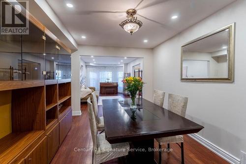 5580 Millbrook Lane, Mississauga, ON - Indoor Photo Showing Dining Room