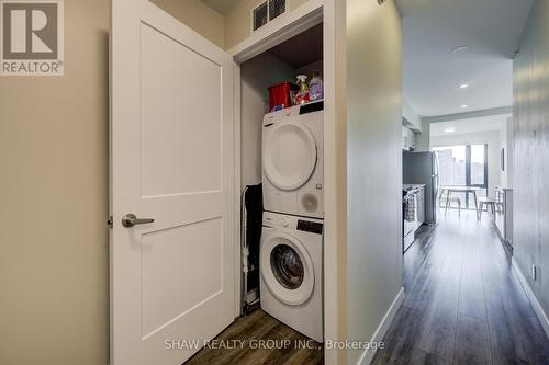 1015 - 15 Queen Street S, Hamilton, ON - Indoor Photo Showing Laundry Room