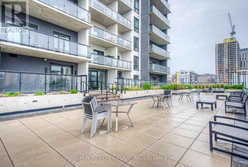 1015 - 15 Queen Street S, Hamilton, ON - Outdoor