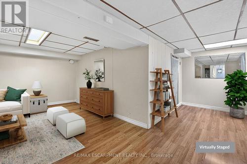 46 Weir Street S, Hamilton, ON - Indoor