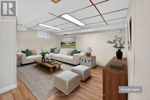 46 Weir Street S, Hamilton, ON - Indoor