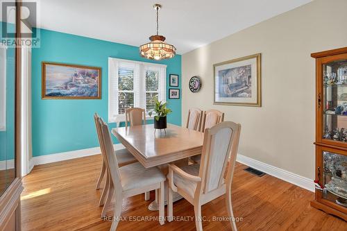 46 Weir Street S, Hamilton, ON - Indoor Photo Showing Dining Room