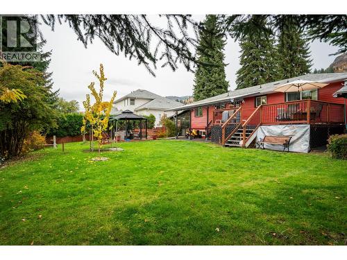 8329 Highway 3B, Trail, BC - Outdoor With Deck Patio Veranda