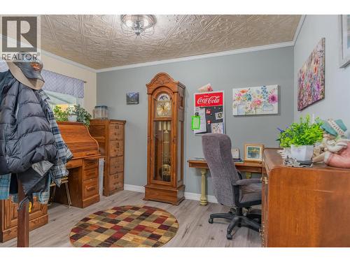 8329 Highway 3B, Trail, BC - Indoor Photo Showing Office