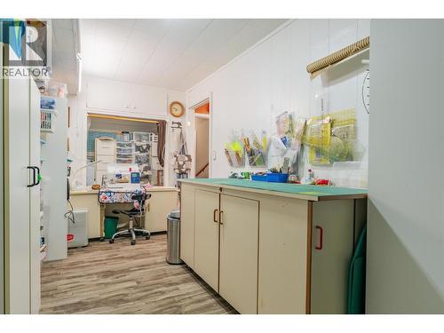 8329 Highway 3B, Trail, BC - Indoor Photo Showing Other Room