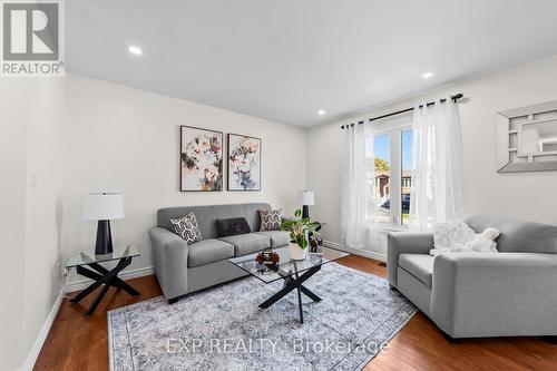 29 Dunsford Crescent, St. Marys, ON - Indoor Photo Showing Living Room