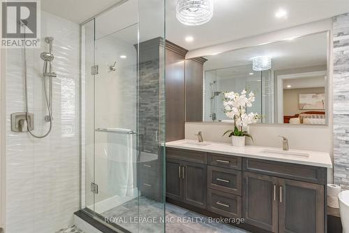 16 Briarfield Crescent, St. Catharines (Glendale/Glenridge), ON - Indoor Photo Showing Bathroom