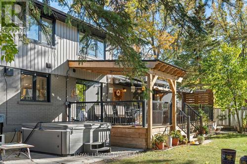 16 Briarfield Crescent, St. Catharines (Glendale/Glenridge), ON - Outdoor With Deck Patio Veranda