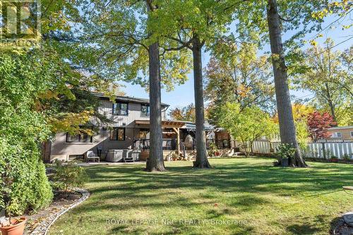 16 Briarfield Crescent, St. Catharines (Glendale/Glenridge), ON - Outdoor