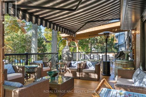 16 Briarfield Crescent, St. Catharines (Glendale/Glenridge), ON - Outdoor With Deck Patio Veranda With Exterior