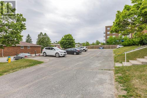 201 - 2406 Mountland Drive, Peterborough (Monaghan Ward 2), ON - Outdoor