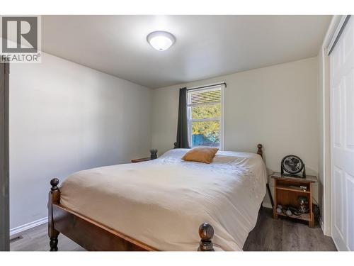 356 Tingley Street, Ashcroft, BC - Indoor Photo Showing Bedroom
