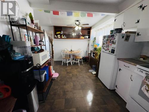 128 Second Lin W, Sault Ste. Marie, ON - Indoor