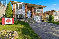 856 ROUNDELAY DRIVE  Oshawa (Mclaughlin), ON L1J 7T9