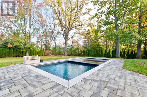 700 Westmount Hills Drive, London South (South C), ON - Outdoor With In Ground Pool With Backyard