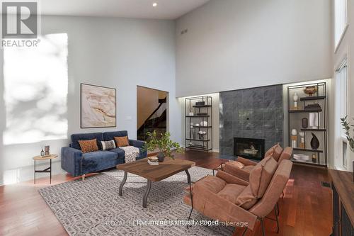 700 Westmount Hills Drive, London South (South C), ON - Indoor Photo Showing Living Room With Fireplace