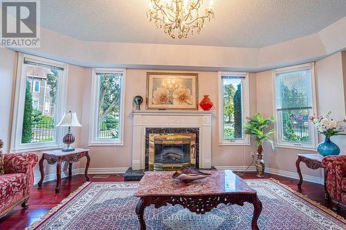 3721 Trelawny Circle, Mississauga, ON - Indoor Photo Showing Living Room With Fireplace