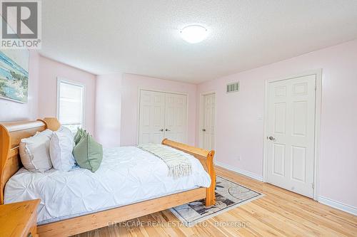 3721 Trelawny Circle, Mississauga, ON - Indoor Photo Showing Bedroom