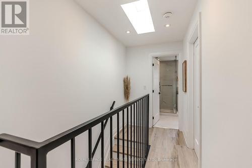 18 Milton Street, Toronto, ON - Indoor Photo Showing Other Room