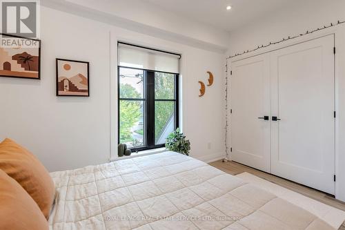 18 Milton Street, Toronto, ON - Indoor