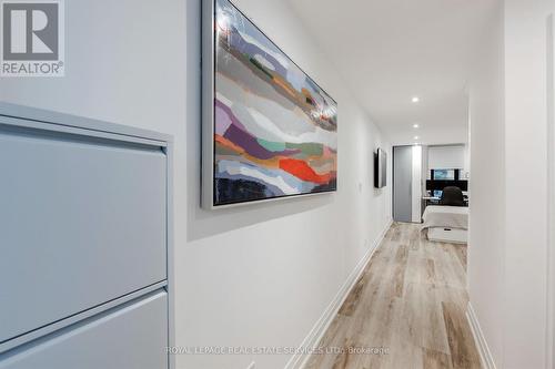 18 Milton Street, Toronto, ON - Indoor Photo Showing Other Room