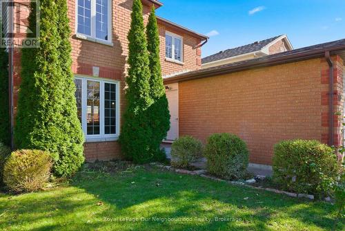 719 Daintry Crescent, Cobourg, ON - Outdoor