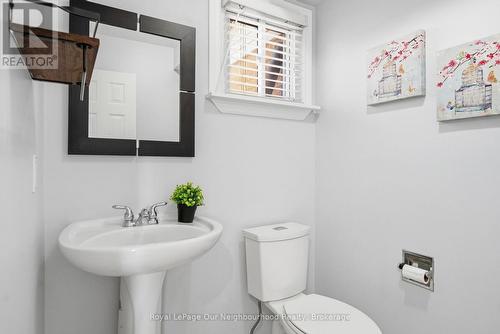 719 Daintry Crescent, Cobourg, ON - Indoor Photo Showing Bathroom