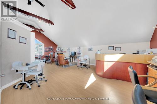 8065 Kipling Avenue, Vaughan, ON - Indoor Photo Showing Office
