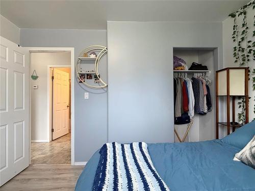 67 8Th Street Sw, Portage La Prairie, MB - Indoor Photo Showing Bedroom