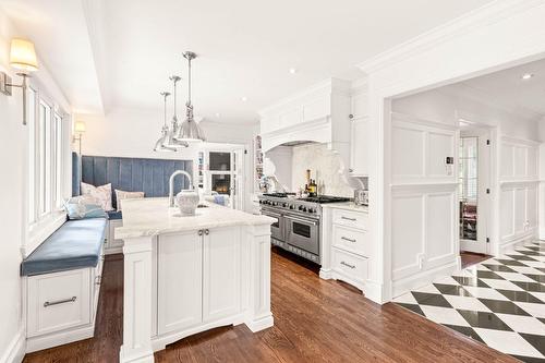 Kitchen - 1975 Place Nightingale, Saint-Bruno-De-Montarville, QC - Indoor Photo Showing Kitchen With Upgraded Kitchen