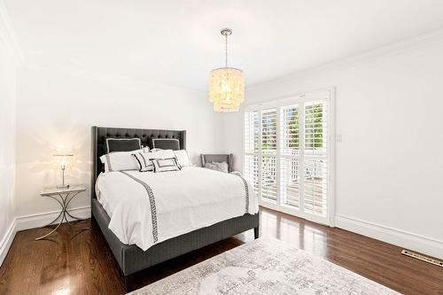 Bedroom - 1975 Place Nightingale, Saint-Bruno-De-Montarville, QC - Indoor Photo Showing Bedroom