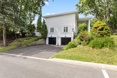 Garage - 1975 Place Nightingale, Saint-Bruno-De-Montarville, QC - Outdoor