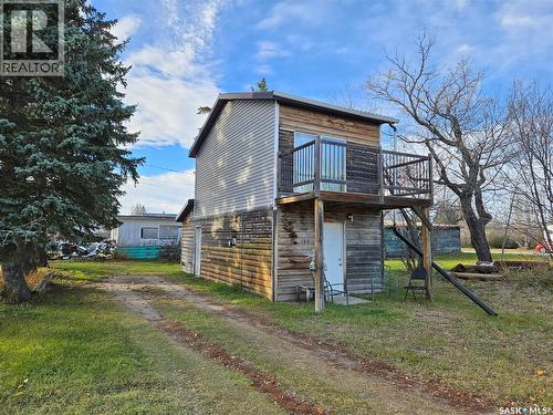 180 Main Street, Kisbey, SK - Outdoor