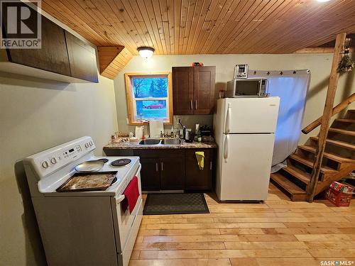 180 Main Street, Kisbey, SK - Indoor Photo Showing Other Room