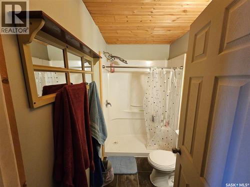 180 Main Street, Kisbey, SK - Indoor Photo Showing Bathroom