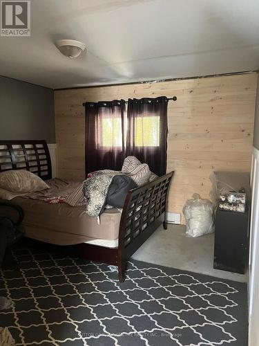 4067 Airport Road, Ramara, ON - Indoor Photo Showing Bedroom