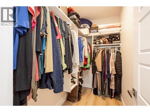 2118 Ryegrass Road, Kelowna, BC - Indoor With Storage