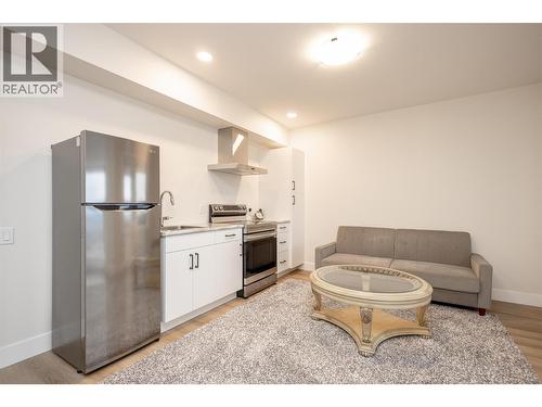 2118 Ryegrass Road, Kelowna, BC - Indoor