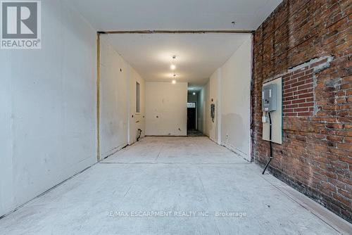 309 Barton Street E, Hamilton, ON 