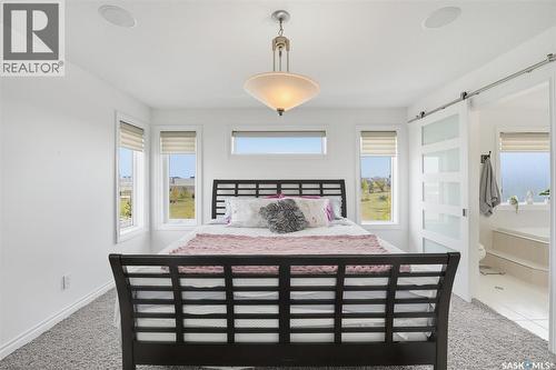 106 Thode Avenue, Saskatoon, SK - Indoor Photo Showing Bedroom